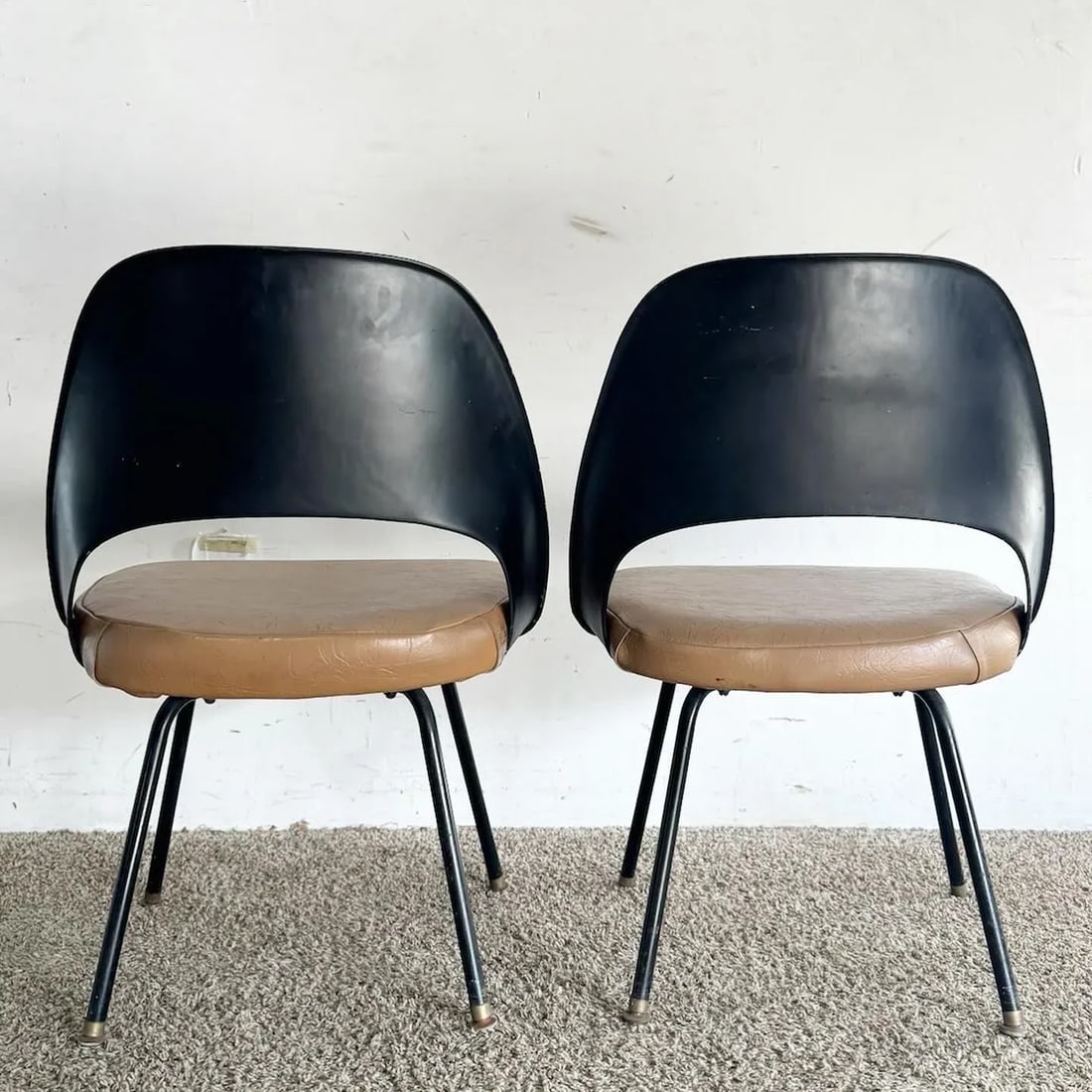 Mid Century Modern Eero Saarinen Model 42 Style Dining Chairs - Set of 4 - 4