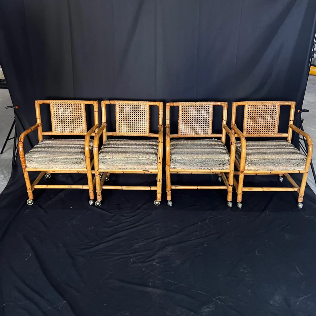 Ficks Reed Style 1950s Mid Century Rattan Dining Table and Four Caned Chairs -Set of 5 - 6