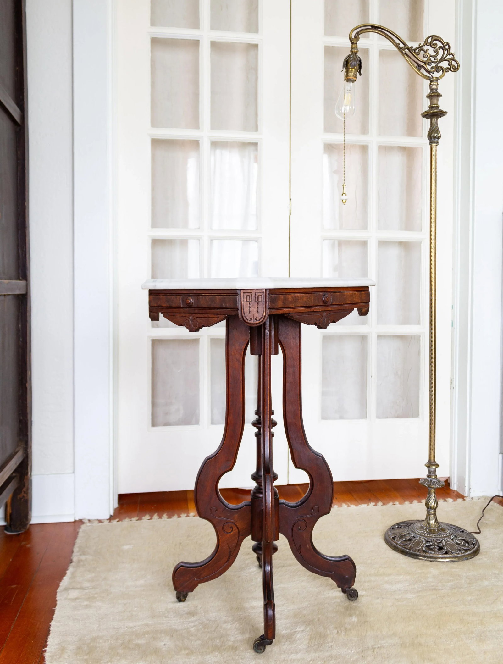 19th C. Victorian East Lake Stone Top Plant Stand or Side Table - 6