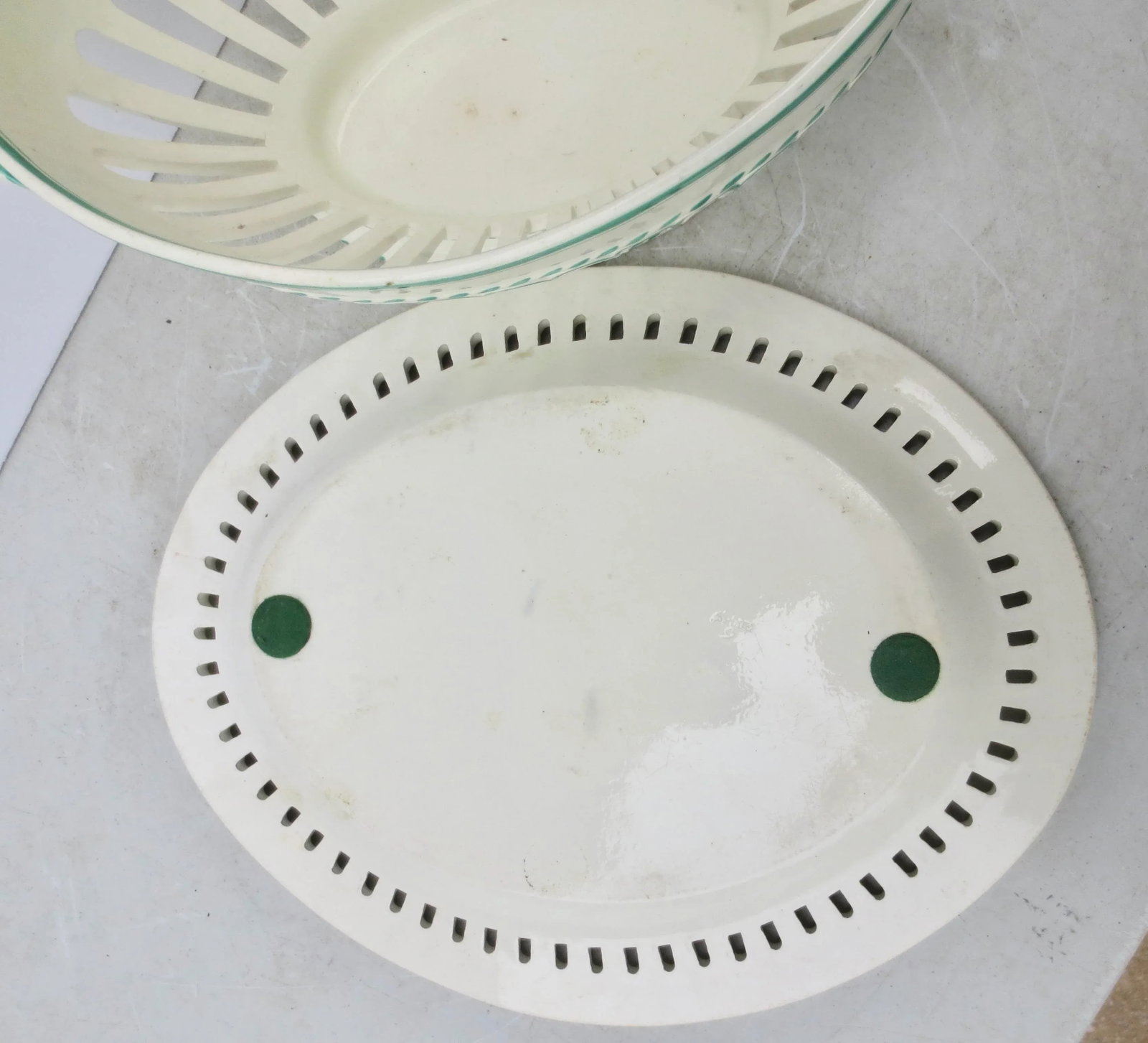 Antique Spode Reticulated Chestnut Basket & Underplate 18th Century -A Set of 2 - 6