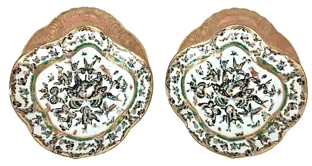 Pair of Antique Chinese Export Porcelain Butterfly Serving/Shrimp Dish - 2