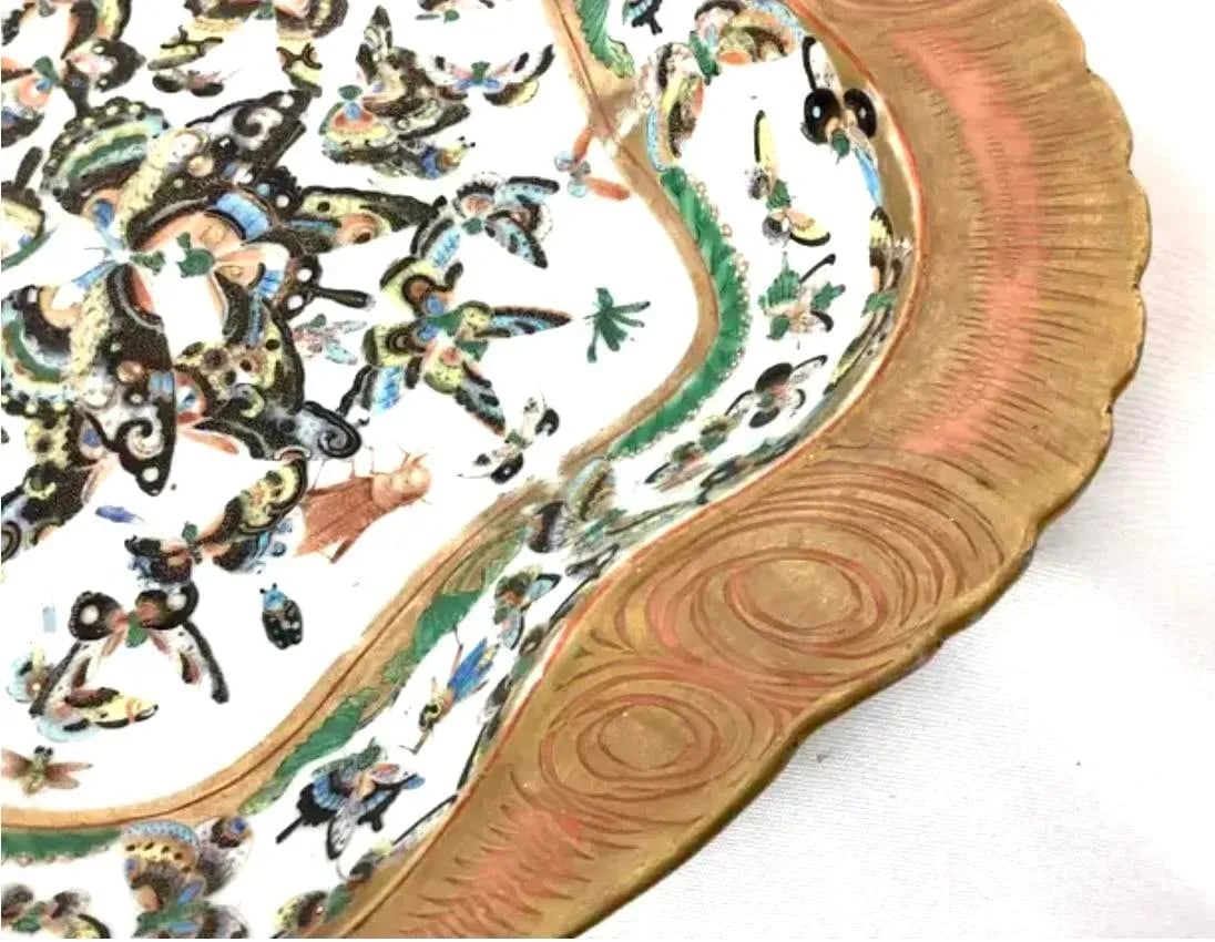 Pair of Antique Chinese Export Porcelain Butterfly Serving/Shrimp Dish - 8