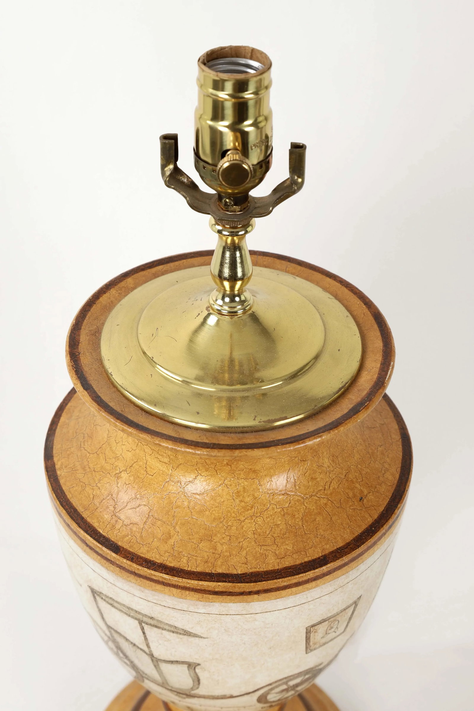 Vintage Amber Toned Crackle Paint Trophy Lamp With Painted Carriage - 3