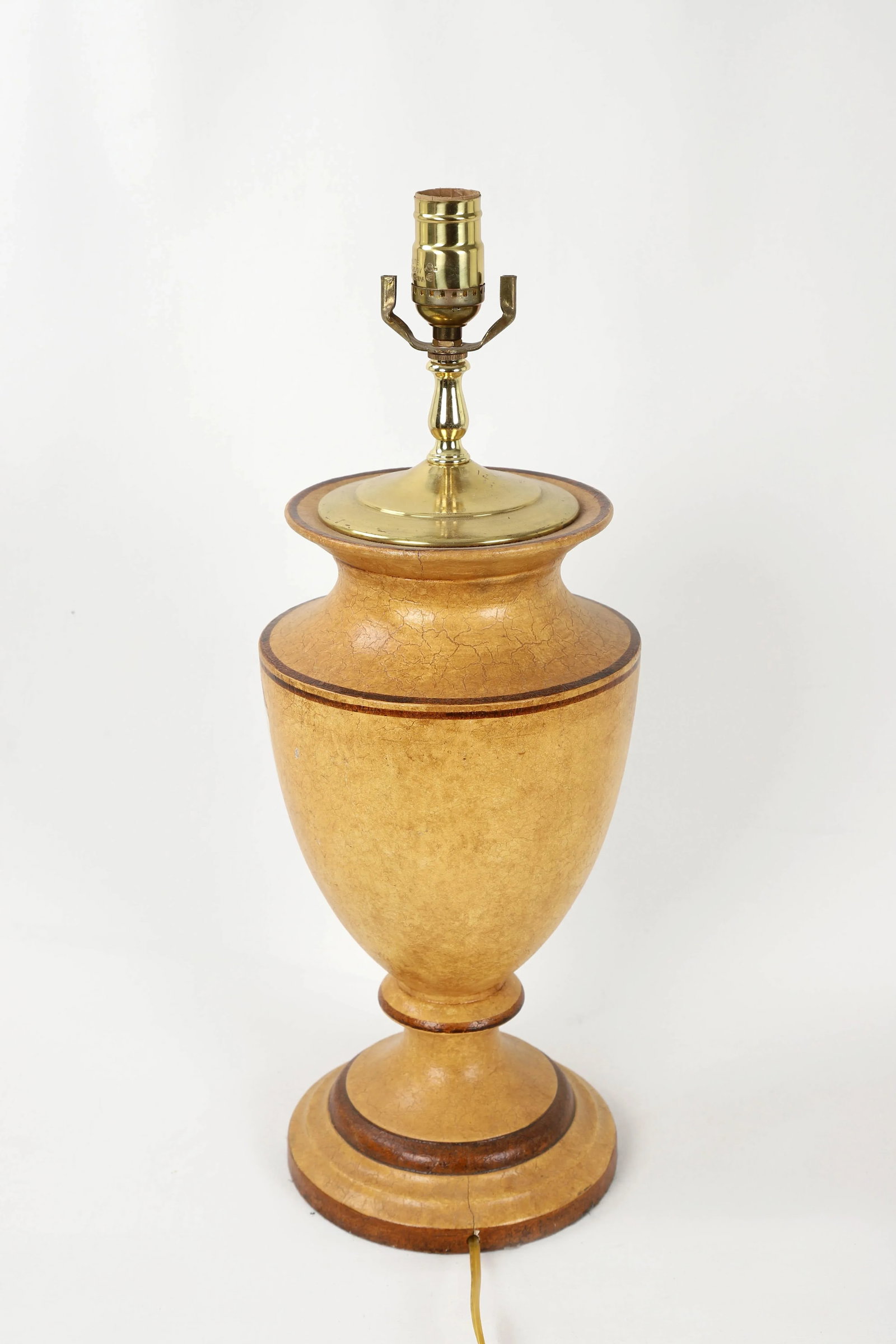 Vintage Amber Toned Crackle Paint Trophy Lamp With Painted Carriage - 5