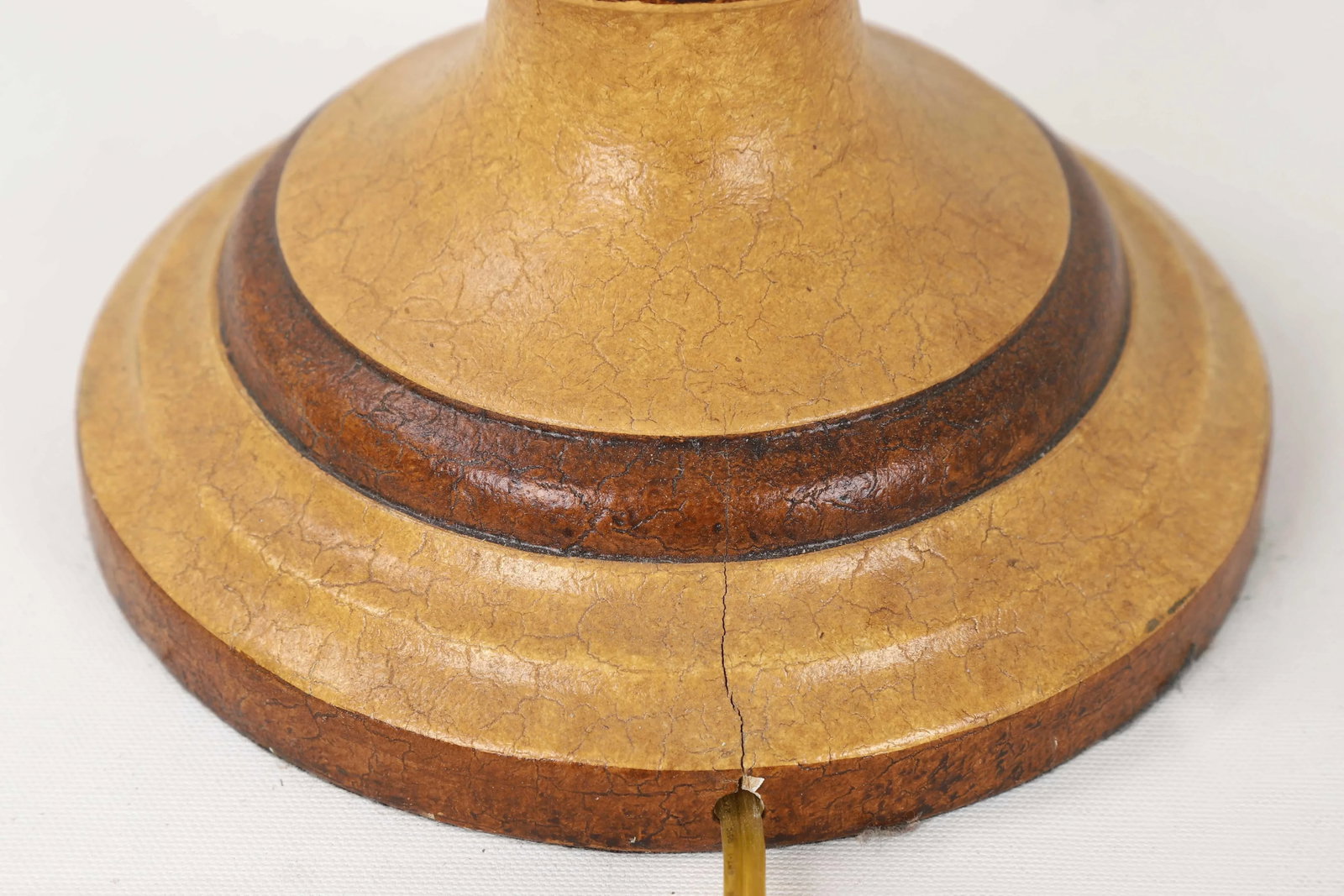 Vintage Amber Toned Crackle Paint Trophy Lamp With Painted Carriage - 6