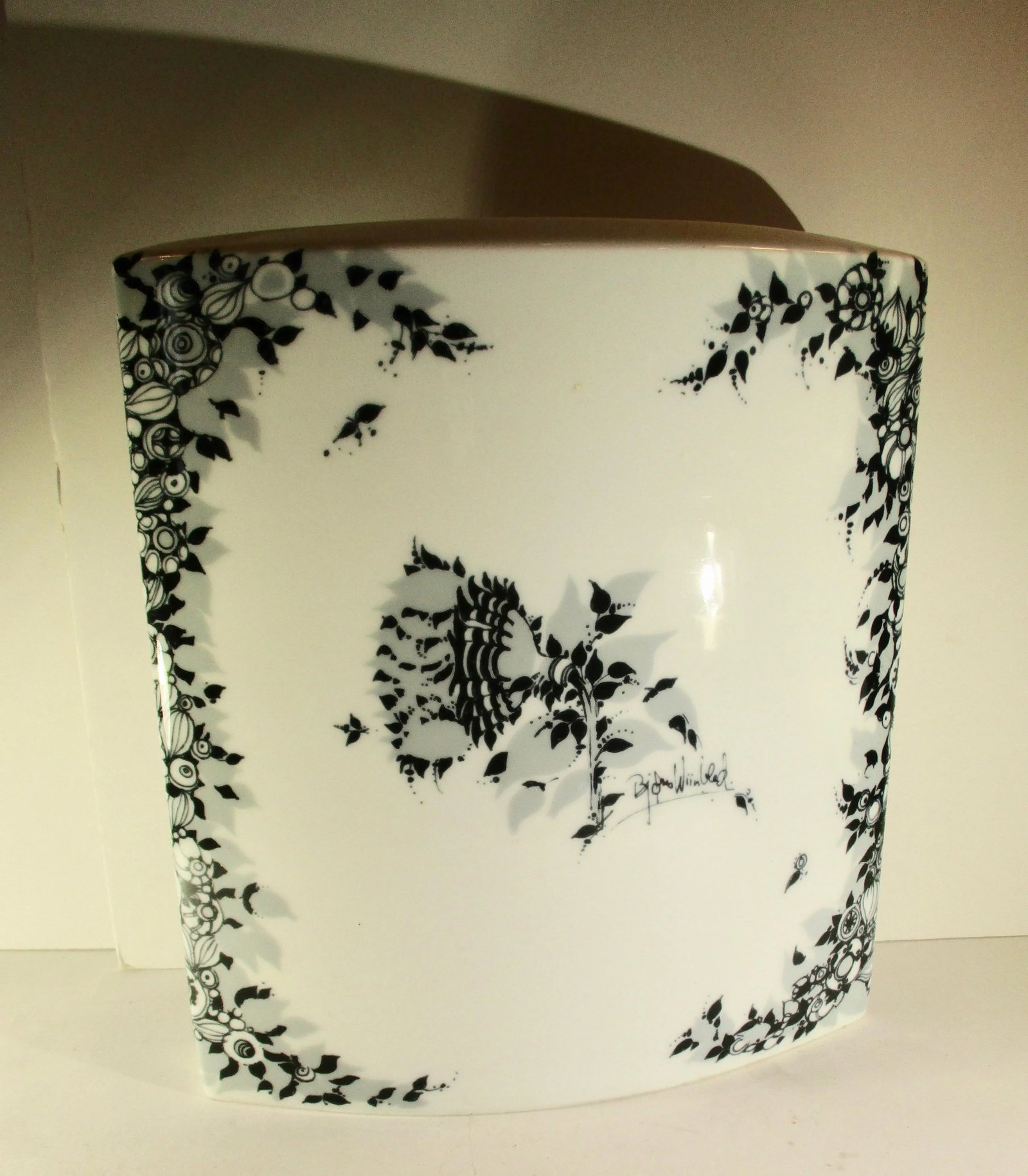 Bjorn Wiinblad for Rosenthal Studio Line Vase - 4