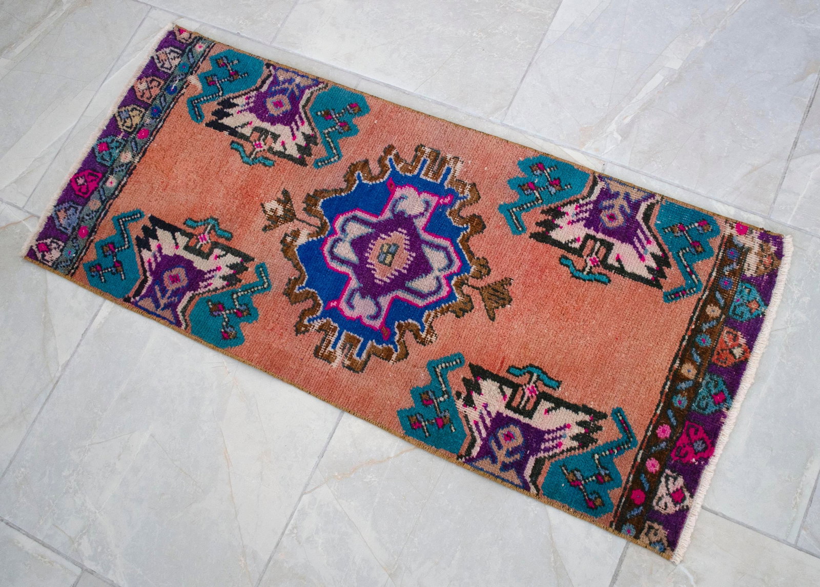 Front of Bath Sink Rug Hand Made Kitchen Mat Colorful Mini Rug 1'6" X 3'4" - 11