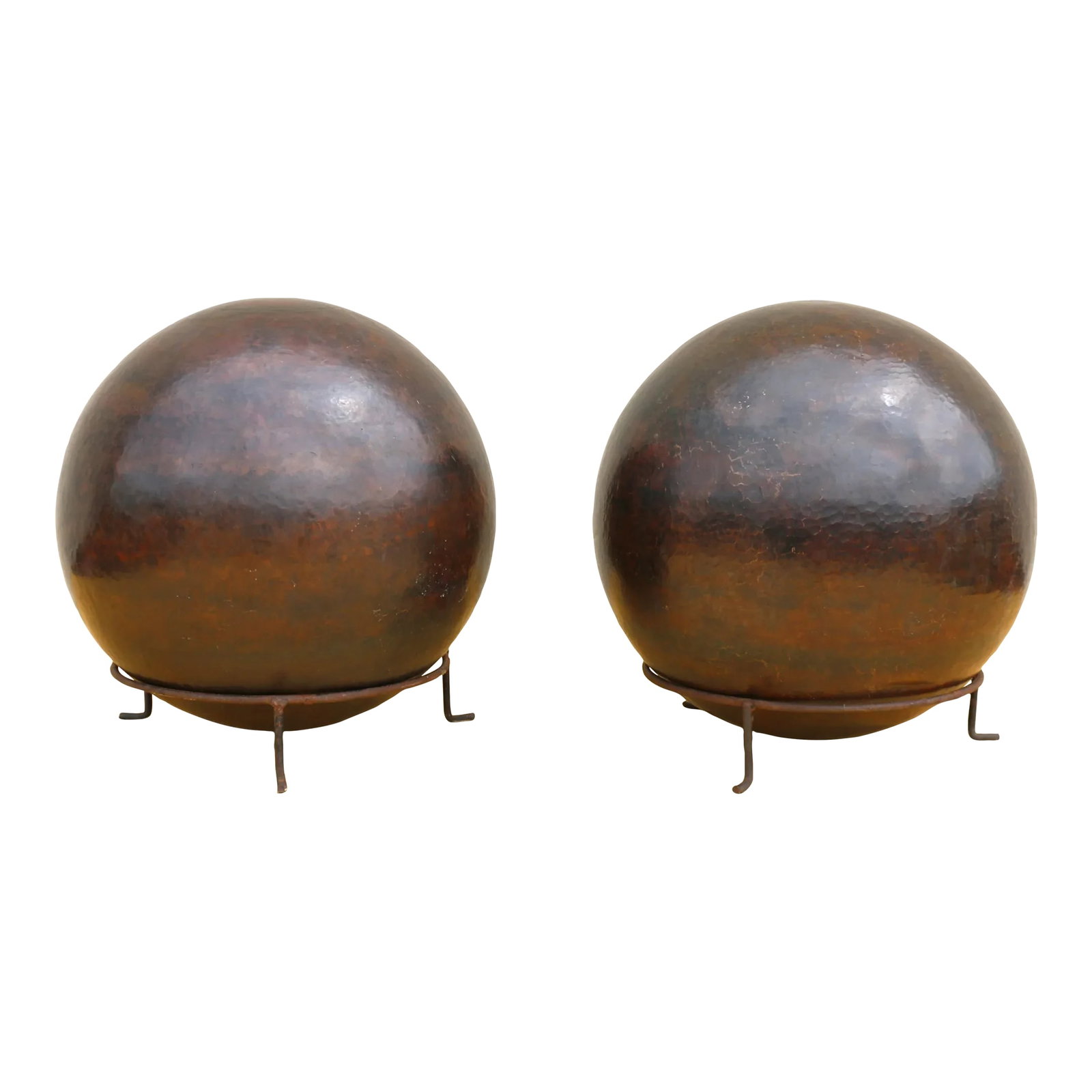 1980s Vintage Pair of Copper Spheres Sculptures by Robert Kuo: Spectacular pair of spheres made of Copper and designed by Robert Kuo in the 1980s. They are in vintage condition. One of them is hit on one side, ( not a big deal), and the other has a lighter part,