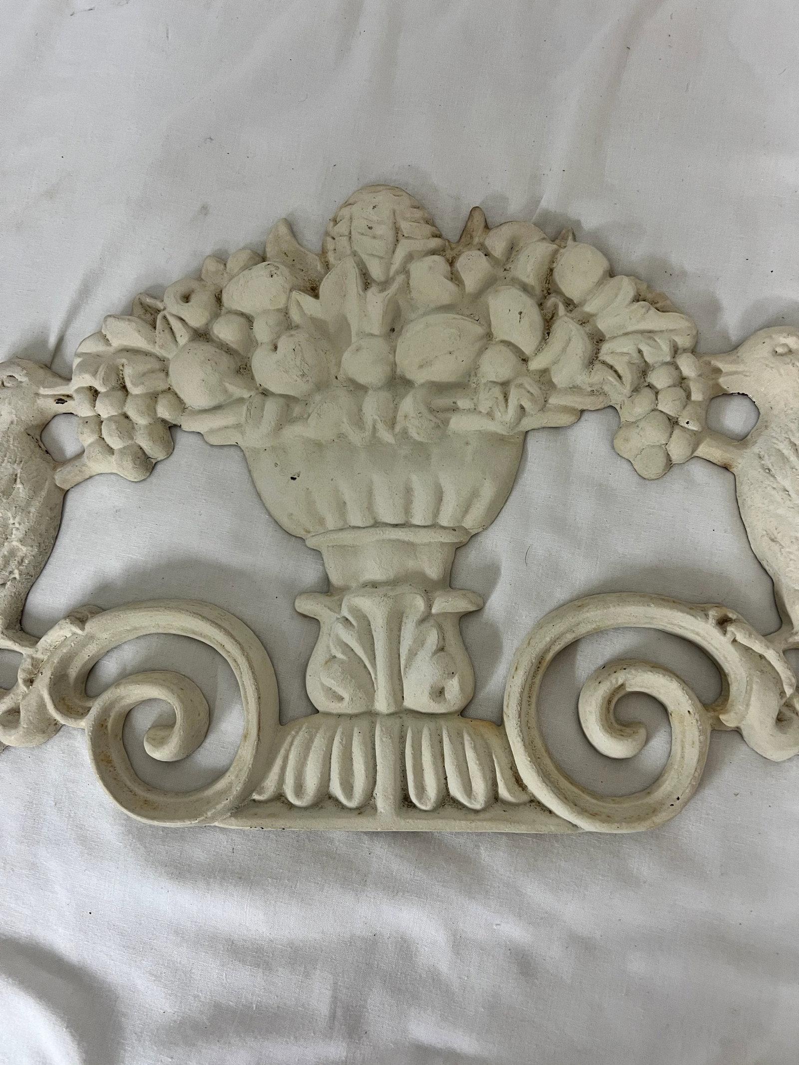 Garden Ornament Cast Iron Birds Flanking a Bowl of Fruit - 2
