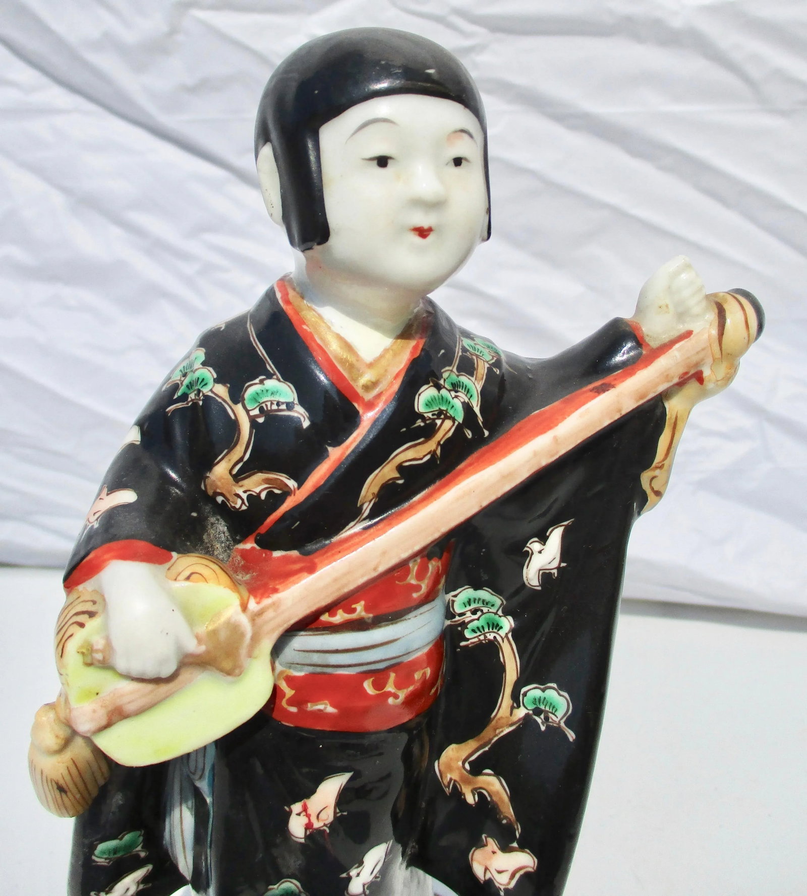 1900s Japanese Kutani Porcelain Musician - 2