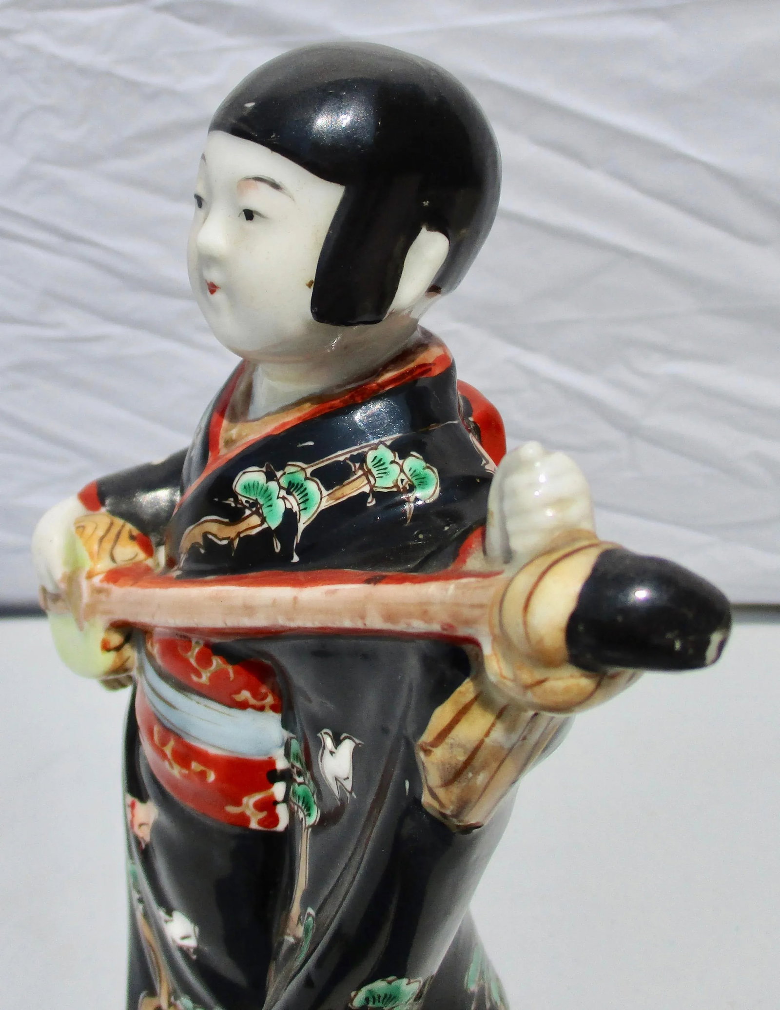 1900s Japanese Kutani Porcelain Musician - 6