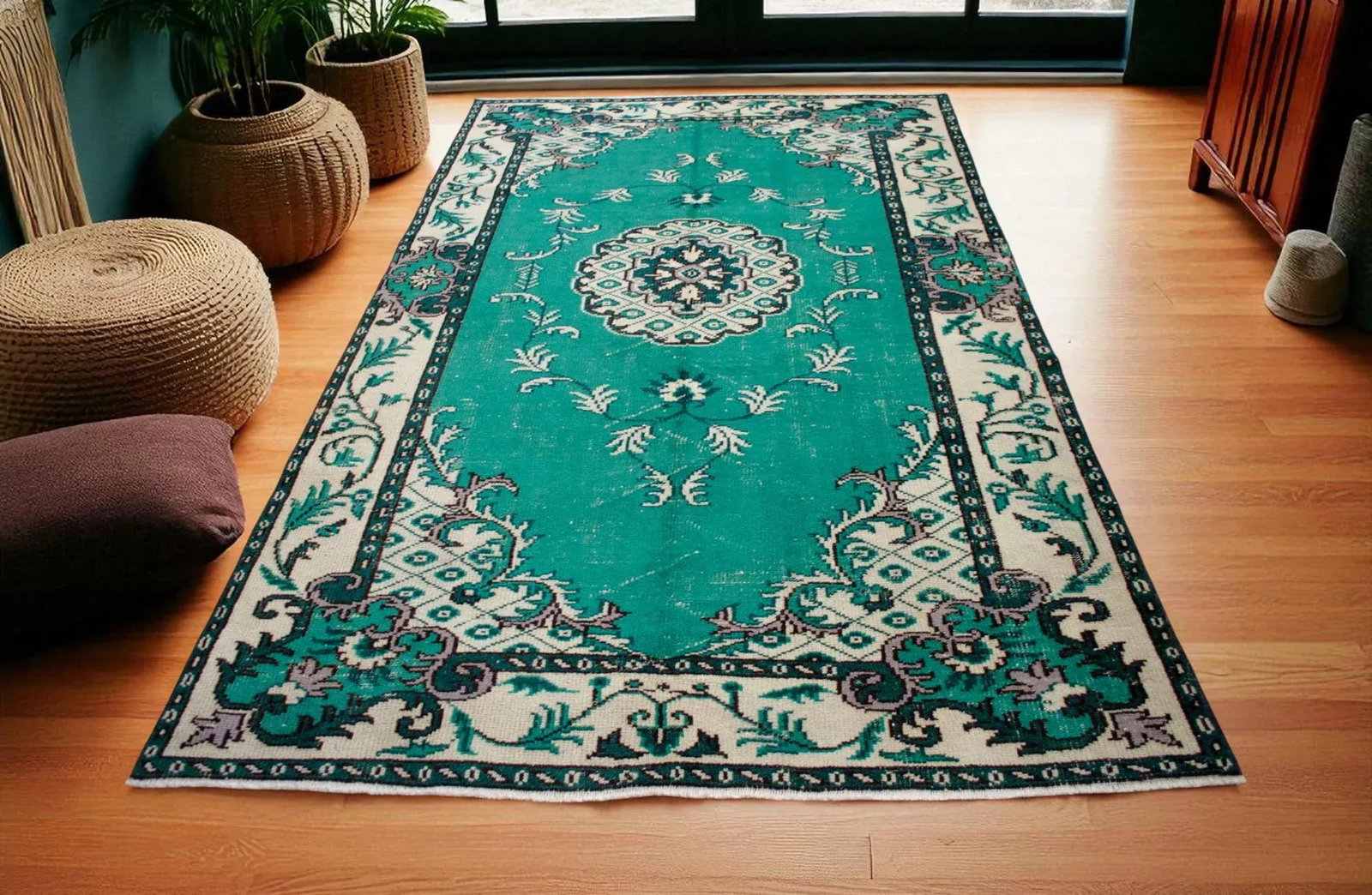 Vintage Turkish Hand Knotted Area Rug - 5"²5"³ × 8"²9"³ - 2