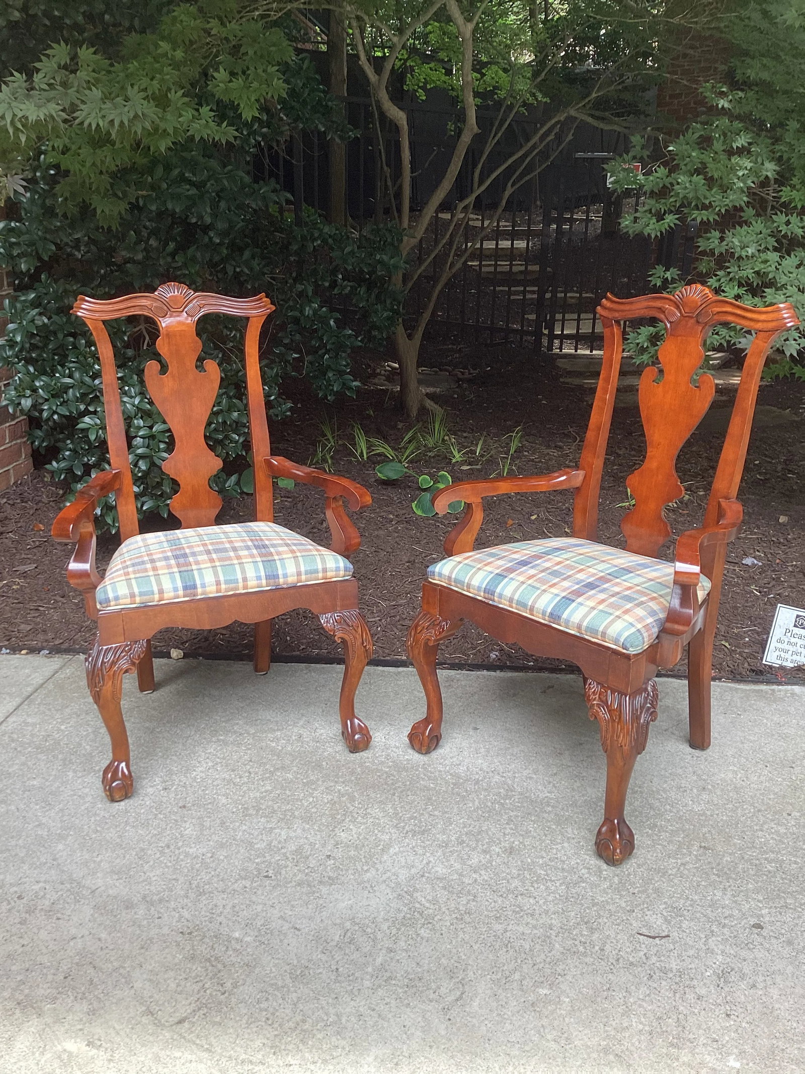 1990s Pair of Century Furniture Company Chinese Chippendale Armchairs With Madras Upholstered Seats - 6