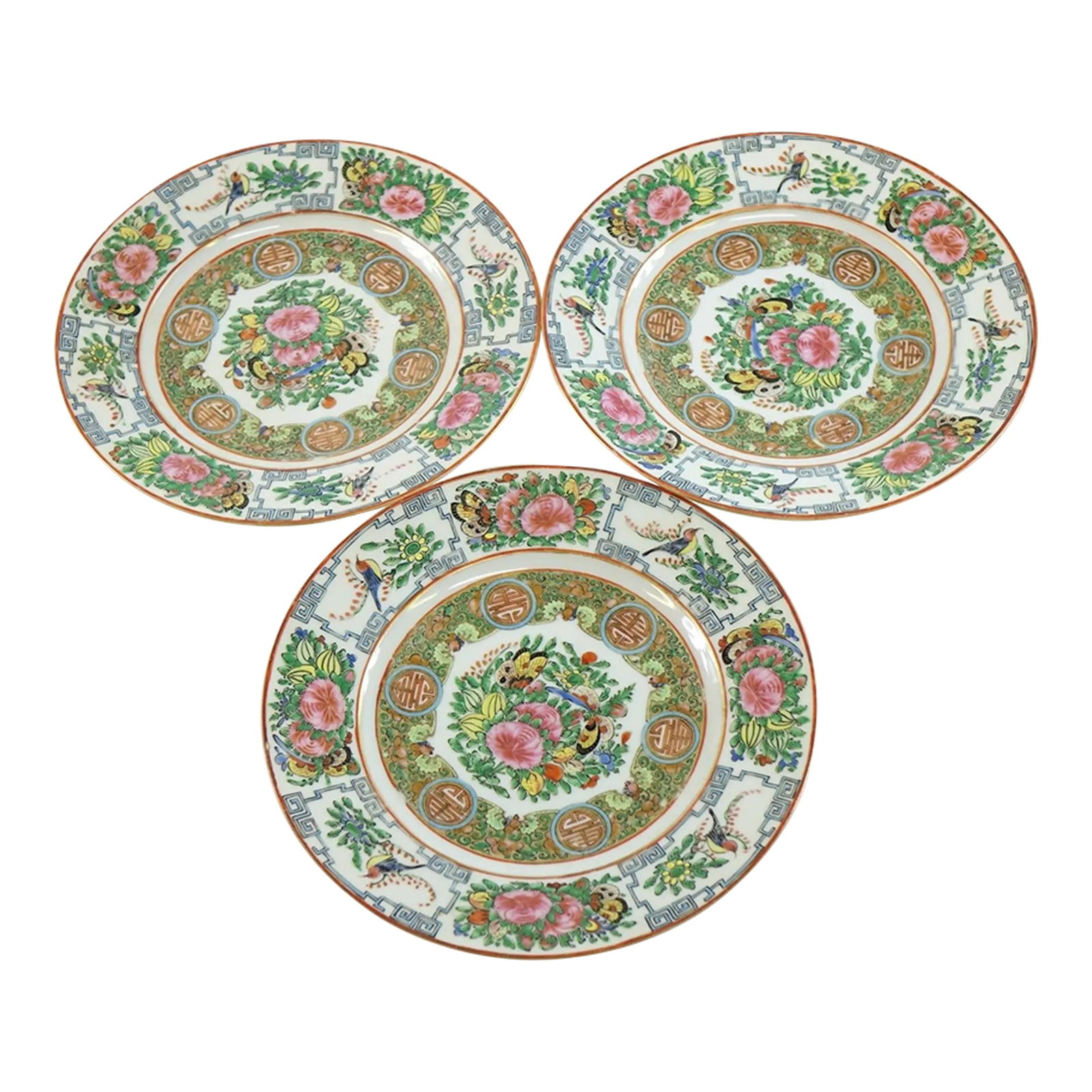 Early 20th Century Chinese Porcelain Plates - Set of 3: Early 20th Century Chinese Porcelain Plates - Set of 3 Condition: Alterations: Unknown Imperfections: Some Imperfections Condition Notes: Good condition Materials & Techniques: Porcelain