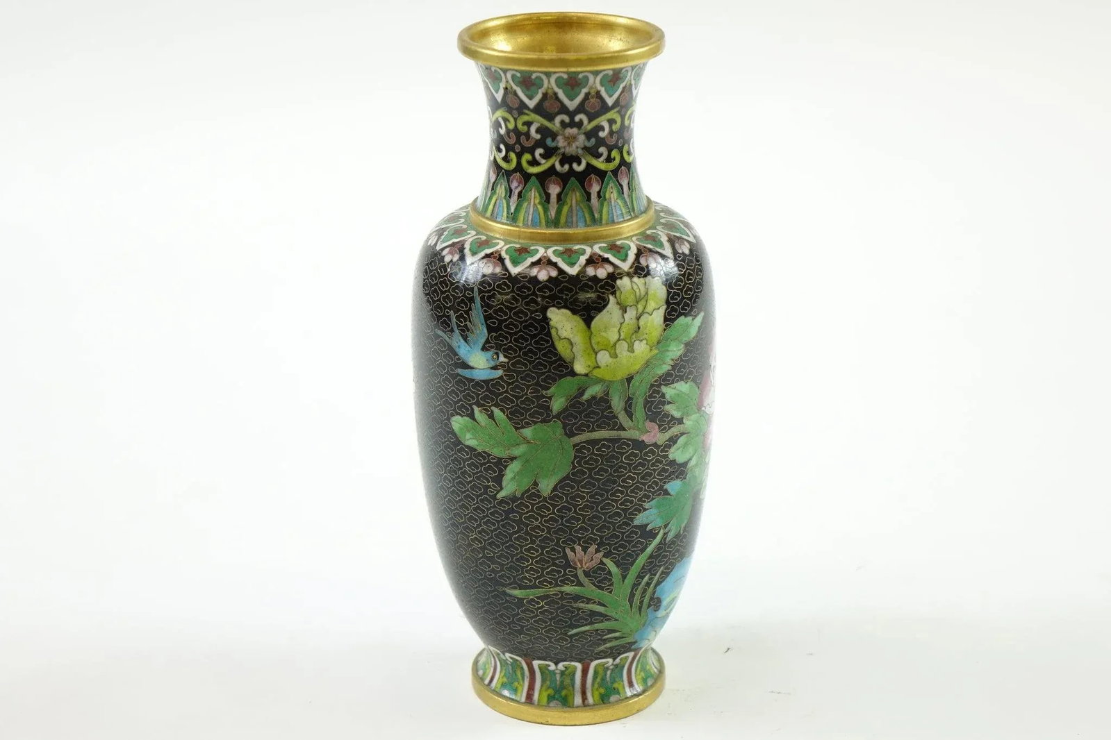 Early 20th Century Chinese Cloisonne Vases - A Pair - 2