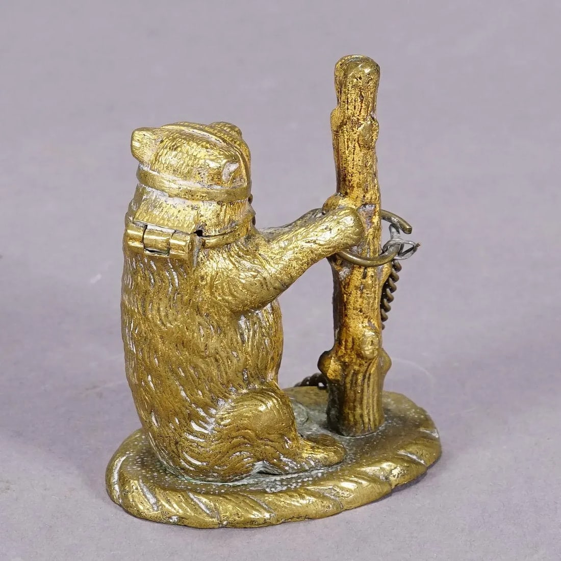 Antique Chained Bear Pillbox Made of Brass - 4