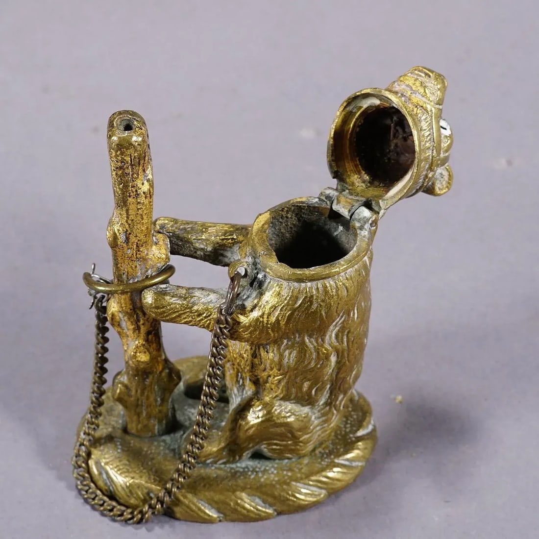 Antique Chained Bear Pillbox Made of Brass - 8