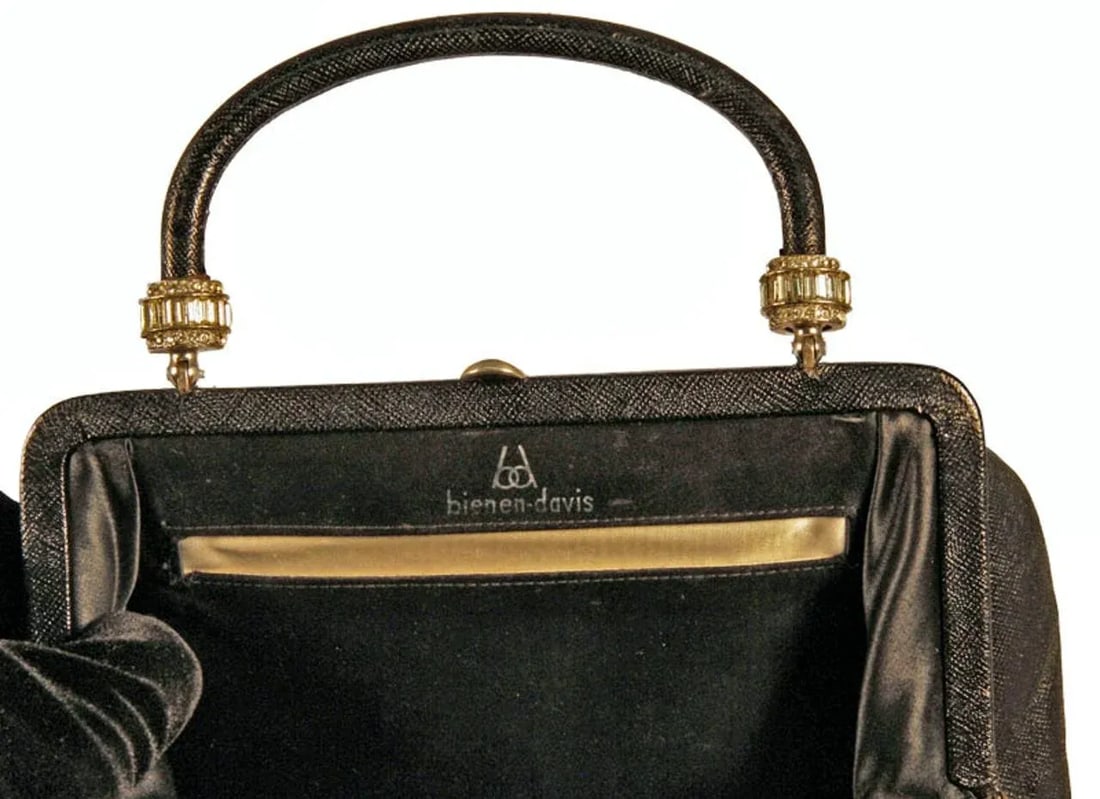 Bienen-Davis Black Leather Vintage Purse - 3
