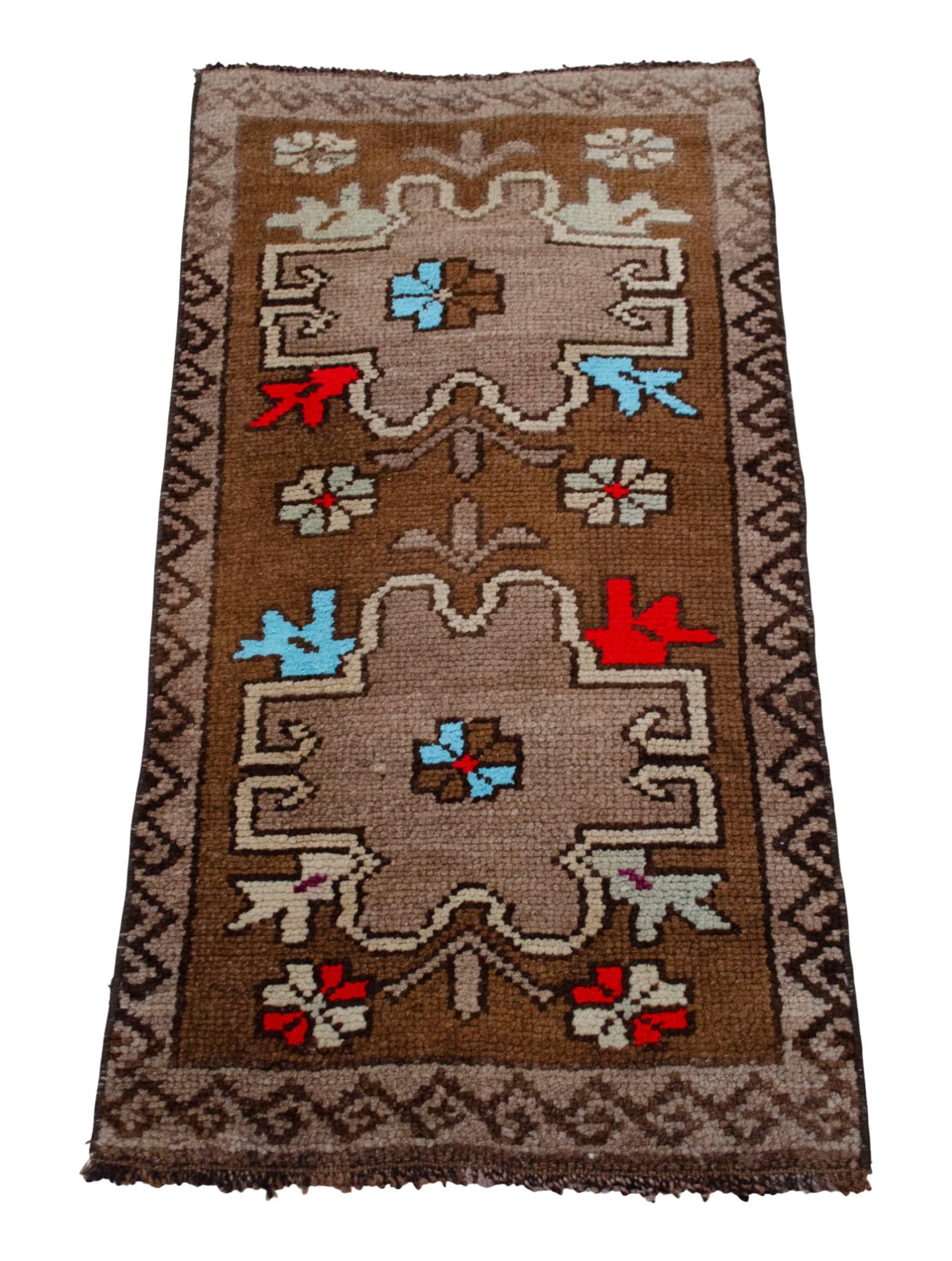 Distressed Low Pile Turkish Small Petite Rug Hand Knotted Organic Wool Mat - 17'' X 34'' - 4