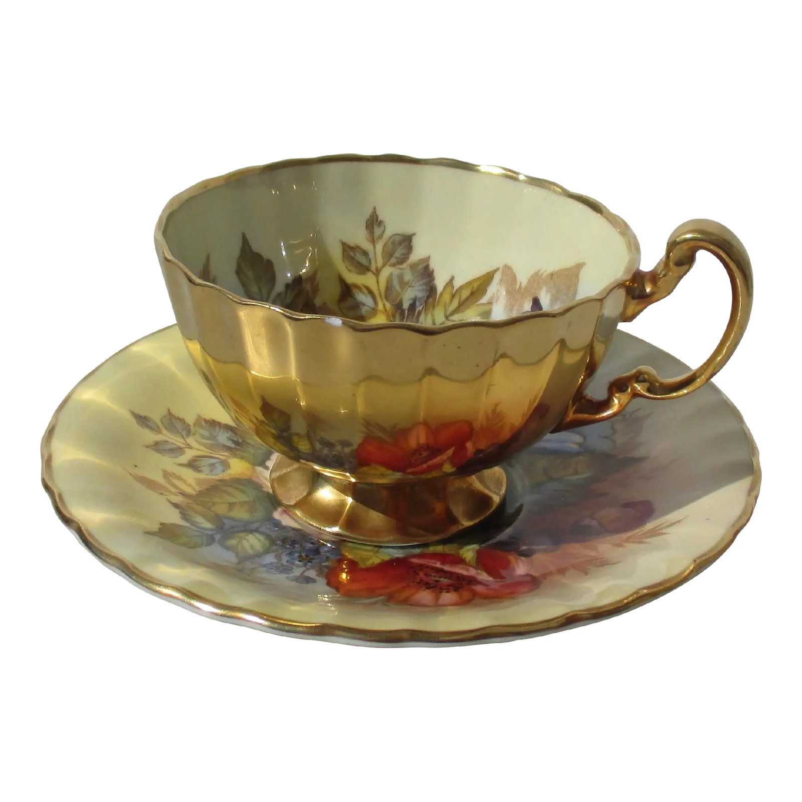 Gold Aynsley England Bone China Signed by J. A. Bailey Floral Cup and Saucer: Gold Aynsley England Bone China Signed by J. A. Bailey Floral Cup and Saucer. Rare and hard- to-find collector cup and saucer signed by Bailey. Vintage 1937-1964. It is in Excellent condition.and