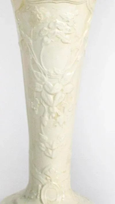 1940s Vintage White Porcelain and Brass Lenox Lamp - 2