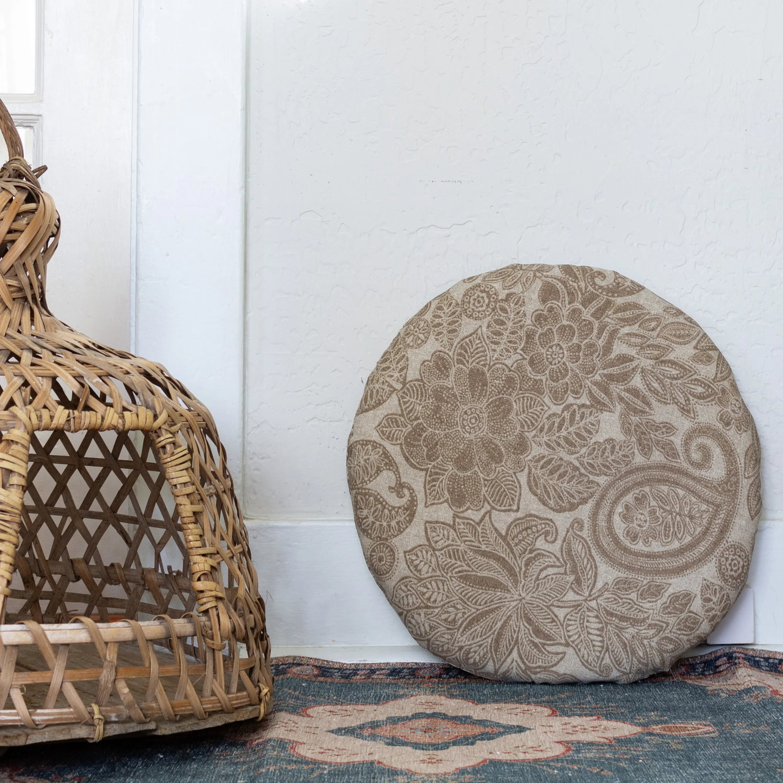 Hand Woven Rattan Pet Bed for Small Dog or Cat - 5