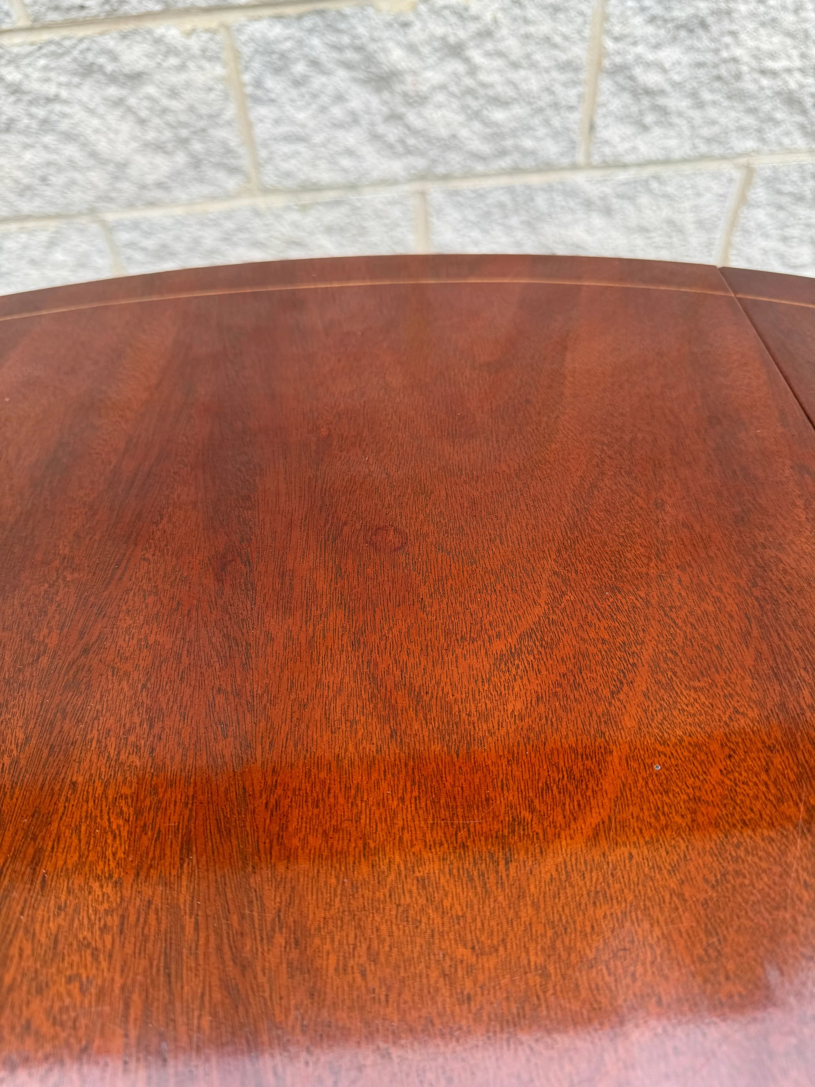 Pembroke Dropleaf Table American Masterpiece by Hickory - 8