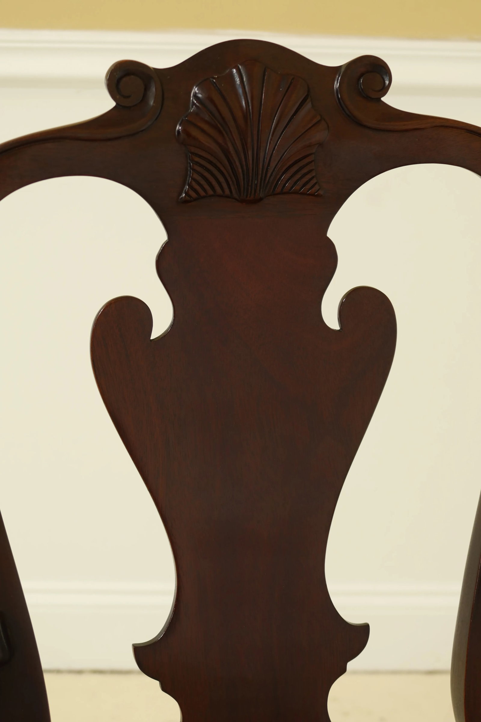 Set of 8 Stickley Mahogany Philadelphia Queen Anne Style Dining Room Chairs - 2