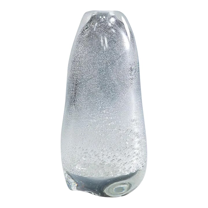 Art Glass Vase With Sodium Bubbles Tapio Wirkkala for Iittala 1940s: Art Glass Vase with Sodium Bubbles Tapio Wirkkala for Iittala 1940s A rare art glass vase designed by Tapio Wirkkala for Iittala Glassworks in the 1940s. Free blown crystal clear glass with internal s