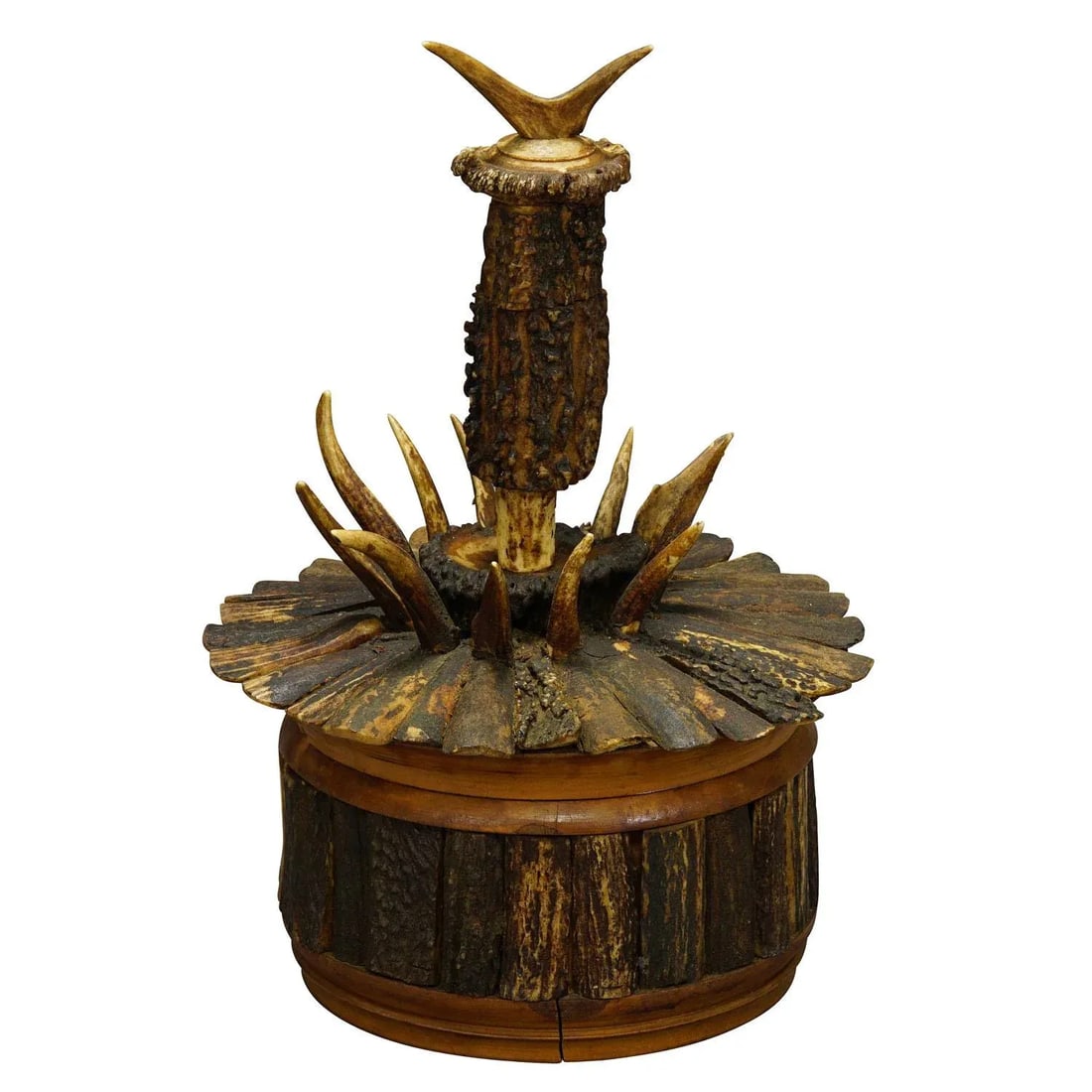 Cabin Decor Antler Humidor Ca. 1890/1900 - 3