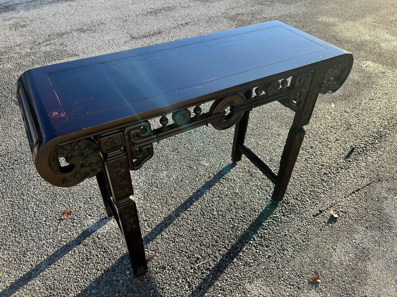 Vintage Ebony Finish Chinoiserie Style Console or Hall Table Circa 1970's - 7
