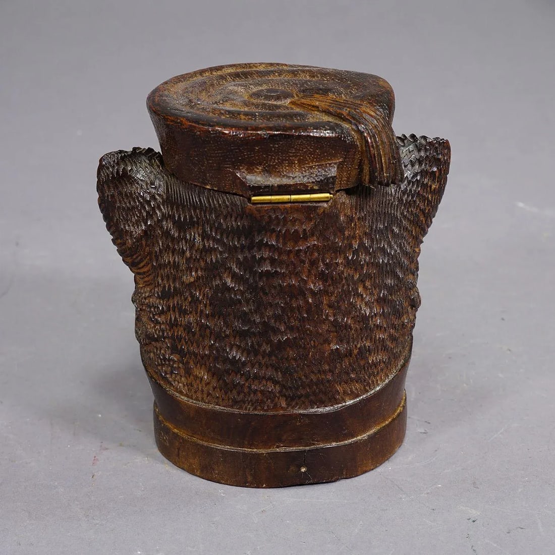 Arrow Leftarrow Right Pinterest Button a Wooden Carved Black Forest Tobacco Box Terrier Head Ca. 190 - 4