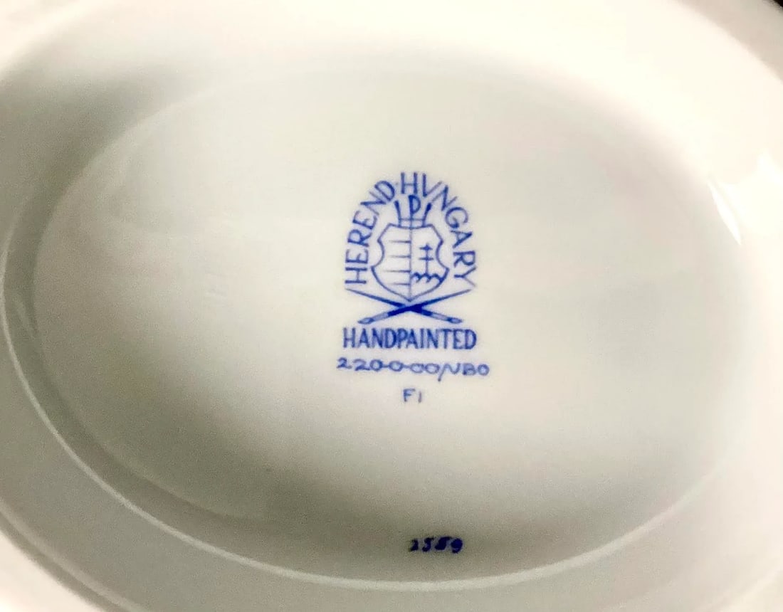 Herend Queen Victoria Gravy Boat - 9