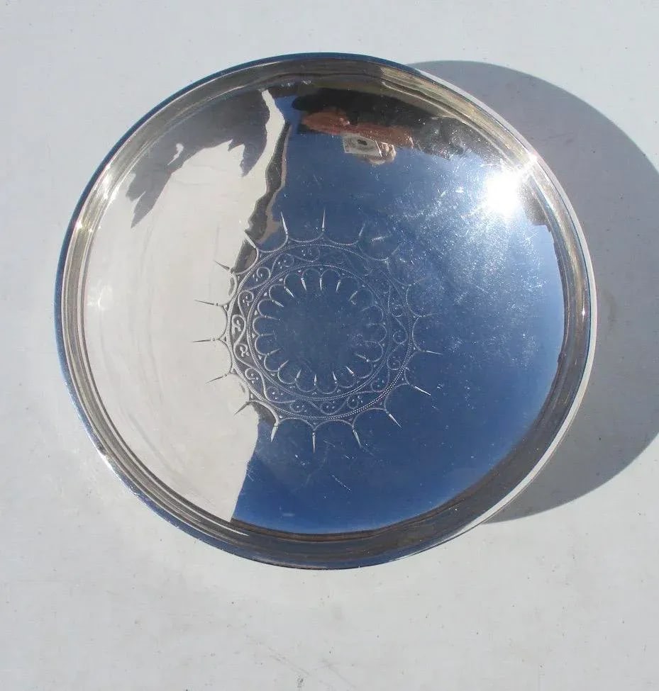 Wallace Sterling Bowl in Ancient Roman Design - 6