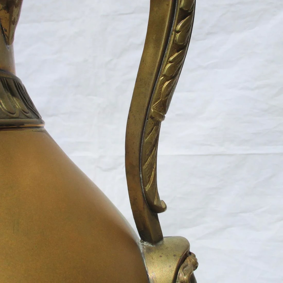 Grand Tour Bronze Handled Olpe Vessel - 5