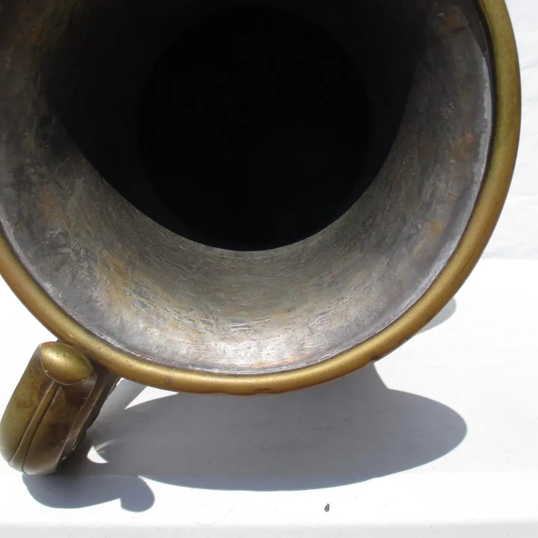 Grand Tour Bronze Handled Olpe Vessel - 7