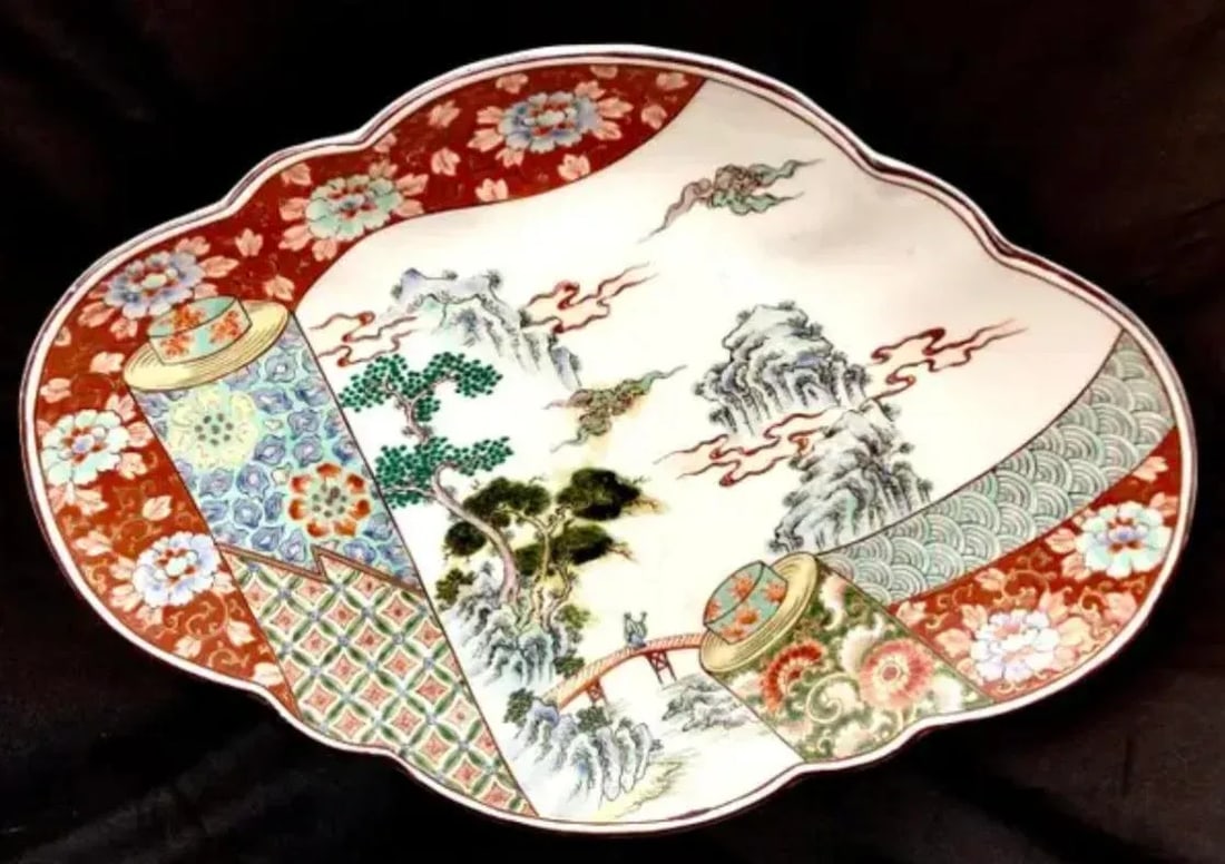 Large Japanese Imari Porcelain Platter - 2