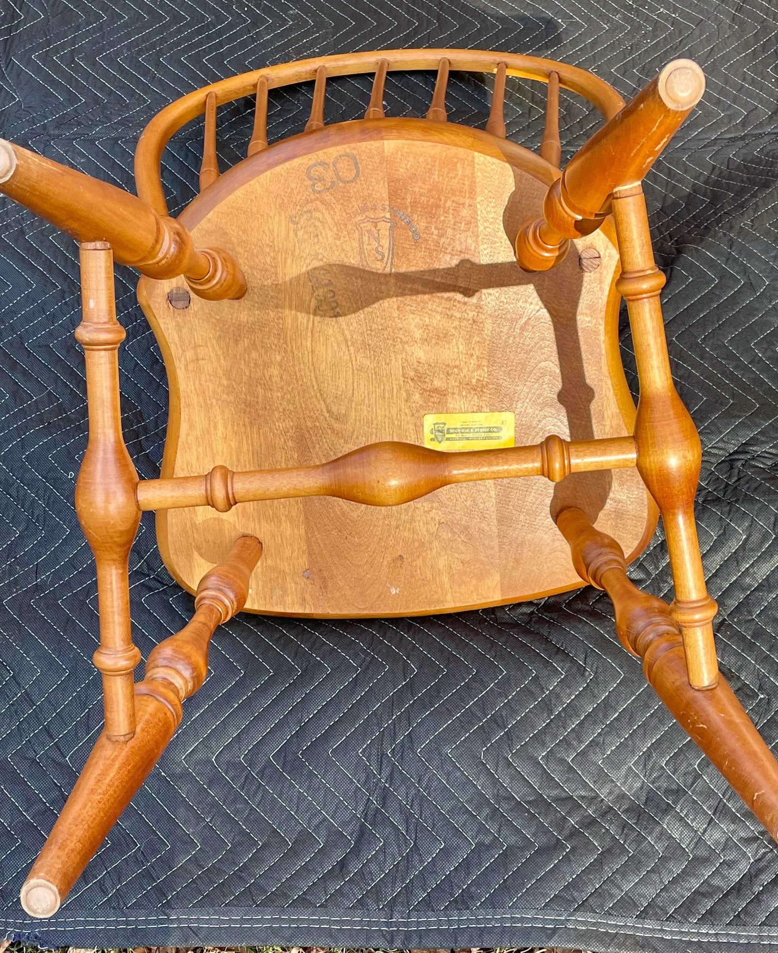 1990s Nichols & Stone Hoop Back Windsor Style Side Chairs- Set of 4 - 11