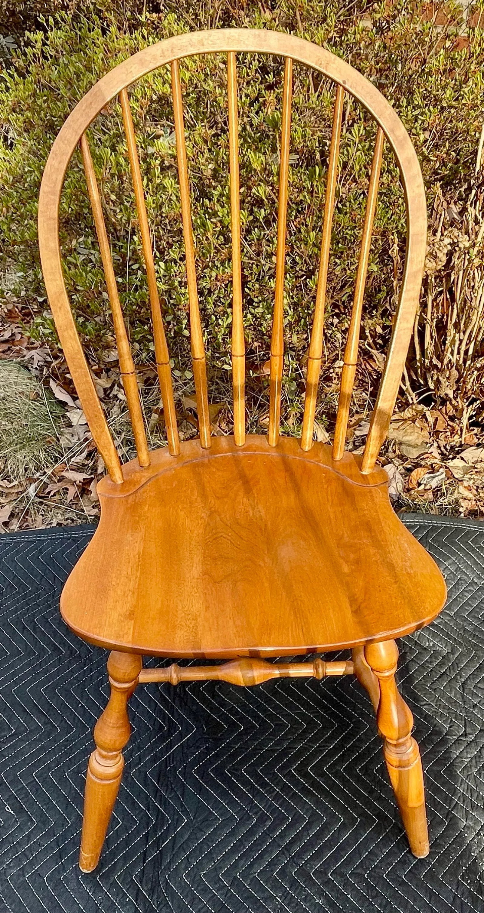 1990s Nichols & Stone Hoop Back Windsor Style Side Chairs- Set of 4 - 7