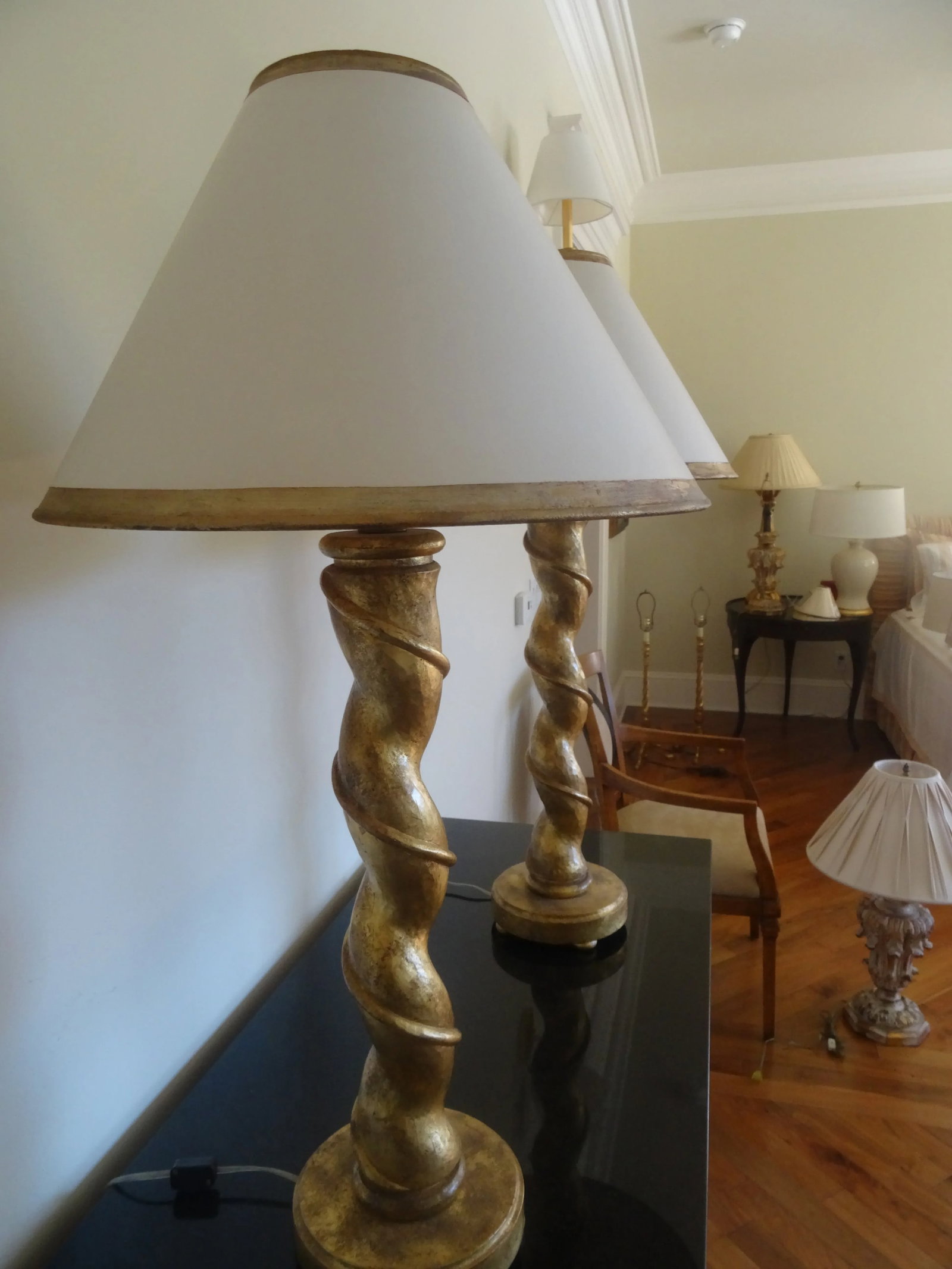 Late 20th Century Gilt Column Lamp From Richard Lindley a Pair - 3