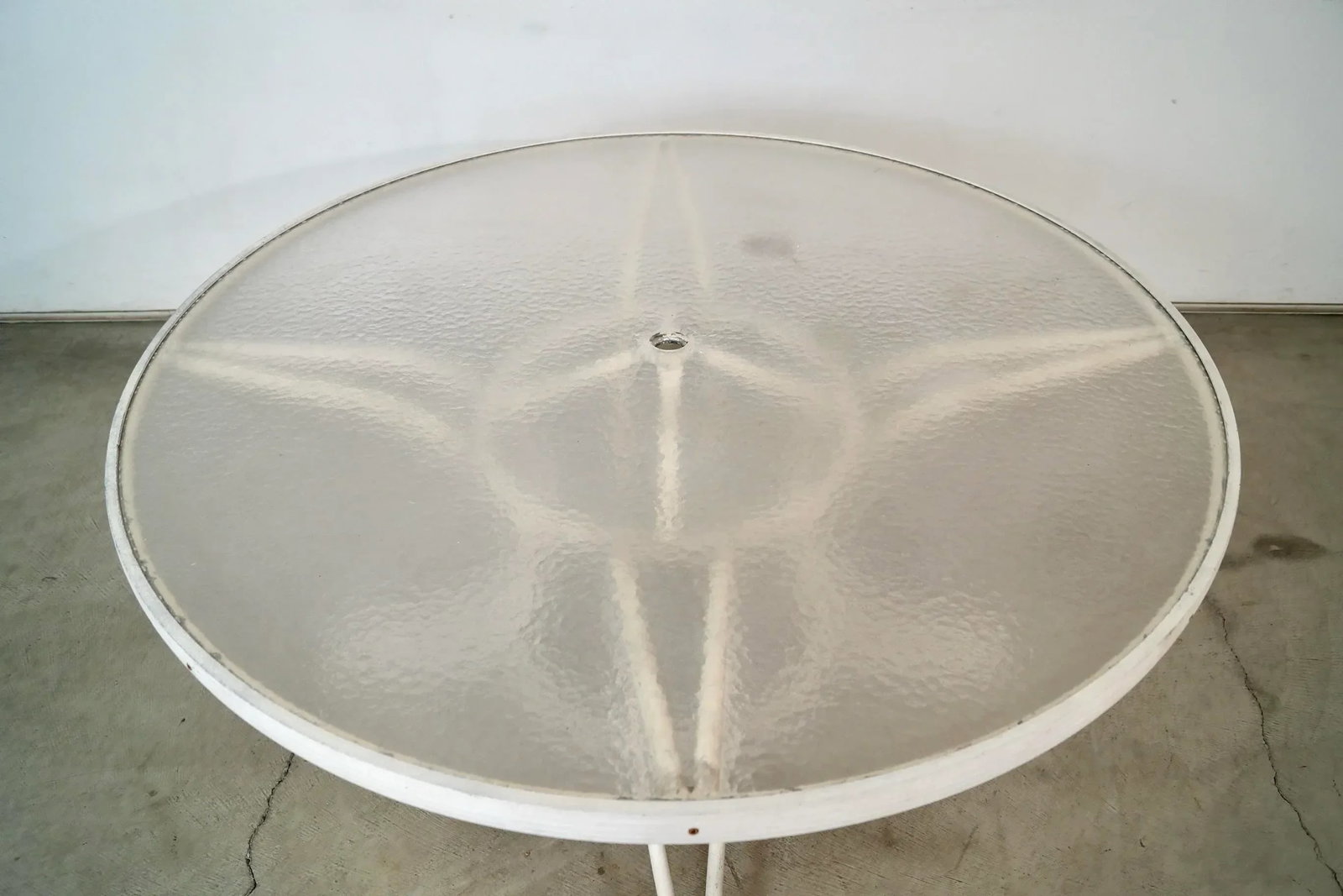 1970's Mid-Century Modern Brown Jordan Style Aluminum Patio Table - 8