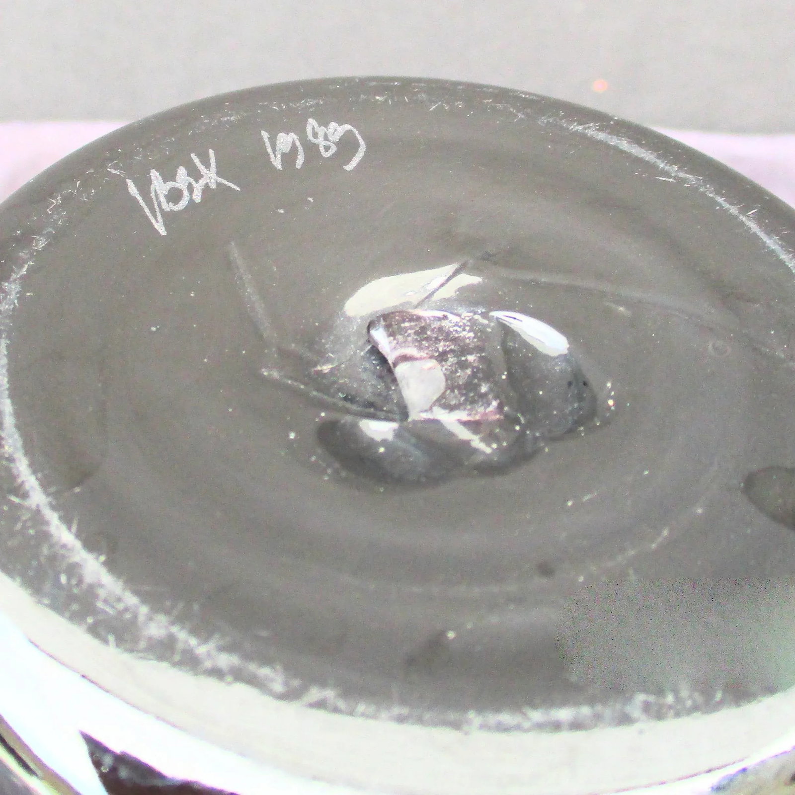 Vintage 1989 Kosta Boda Handblown Bowls - a Pair - 6