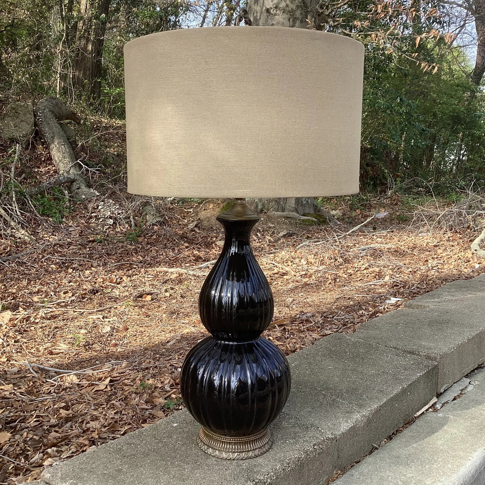 Vintage Black Gourd Table Lamp With Aged Brass Base and Linen Drum Shade - 5