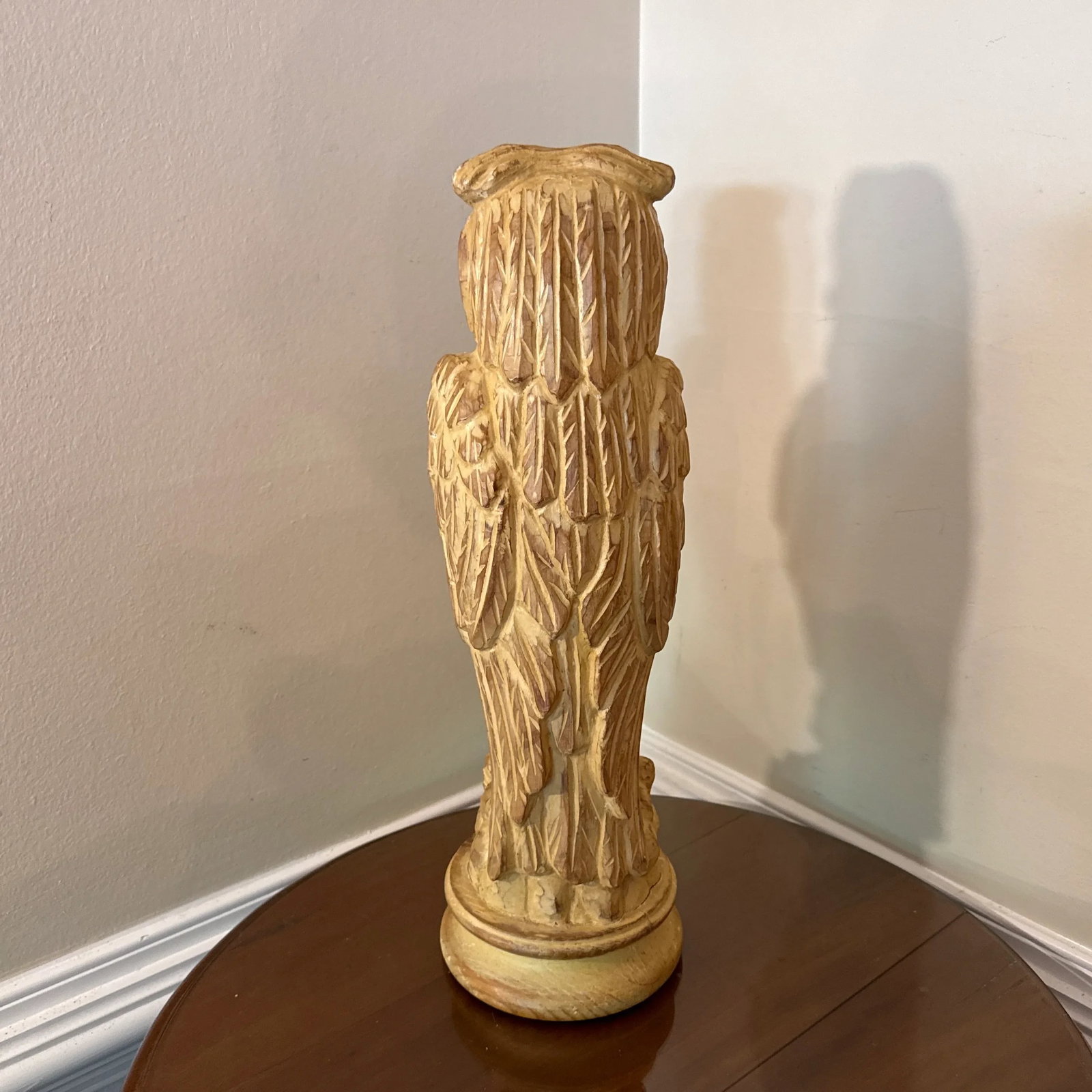Vintage 1970 Hand Carved Owl Sculputure by Sarrid LTD - 5