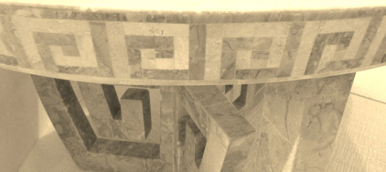 Rare 1970s Oval Tessellated Stone Greek Key Design Coffee Table Attr. Maitland-Smith - 7