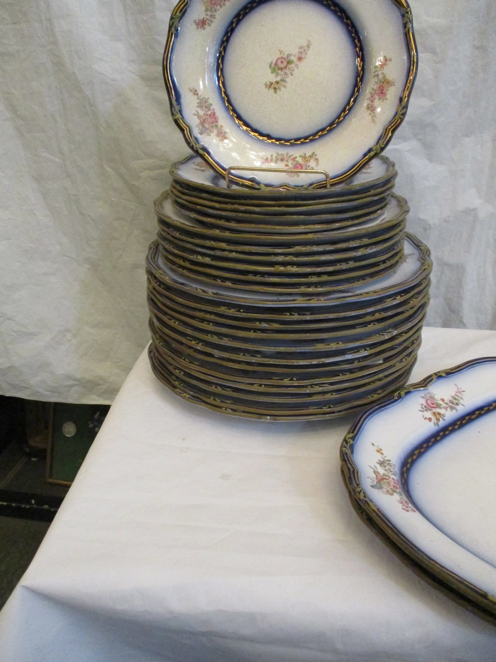Vintage French Faience Dinnerware - 26 Pieces - 2