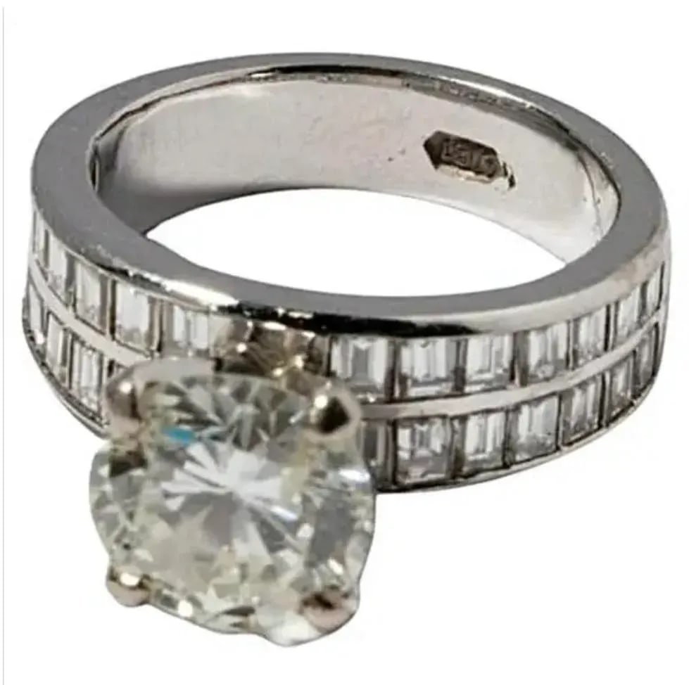 18 Karat White Gold, 2.62 Brilliant Cut Diamond 3.75 Total Carat Weight Ring - 3