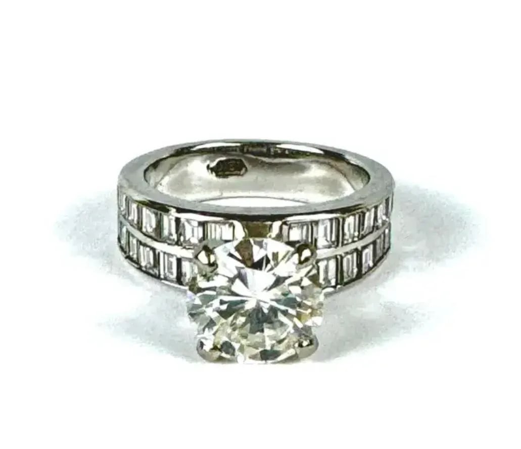 18 Karat White Gold, 2.62 Brilliant Cut Diamond 3.75 Total Carat Weight Ring - 5