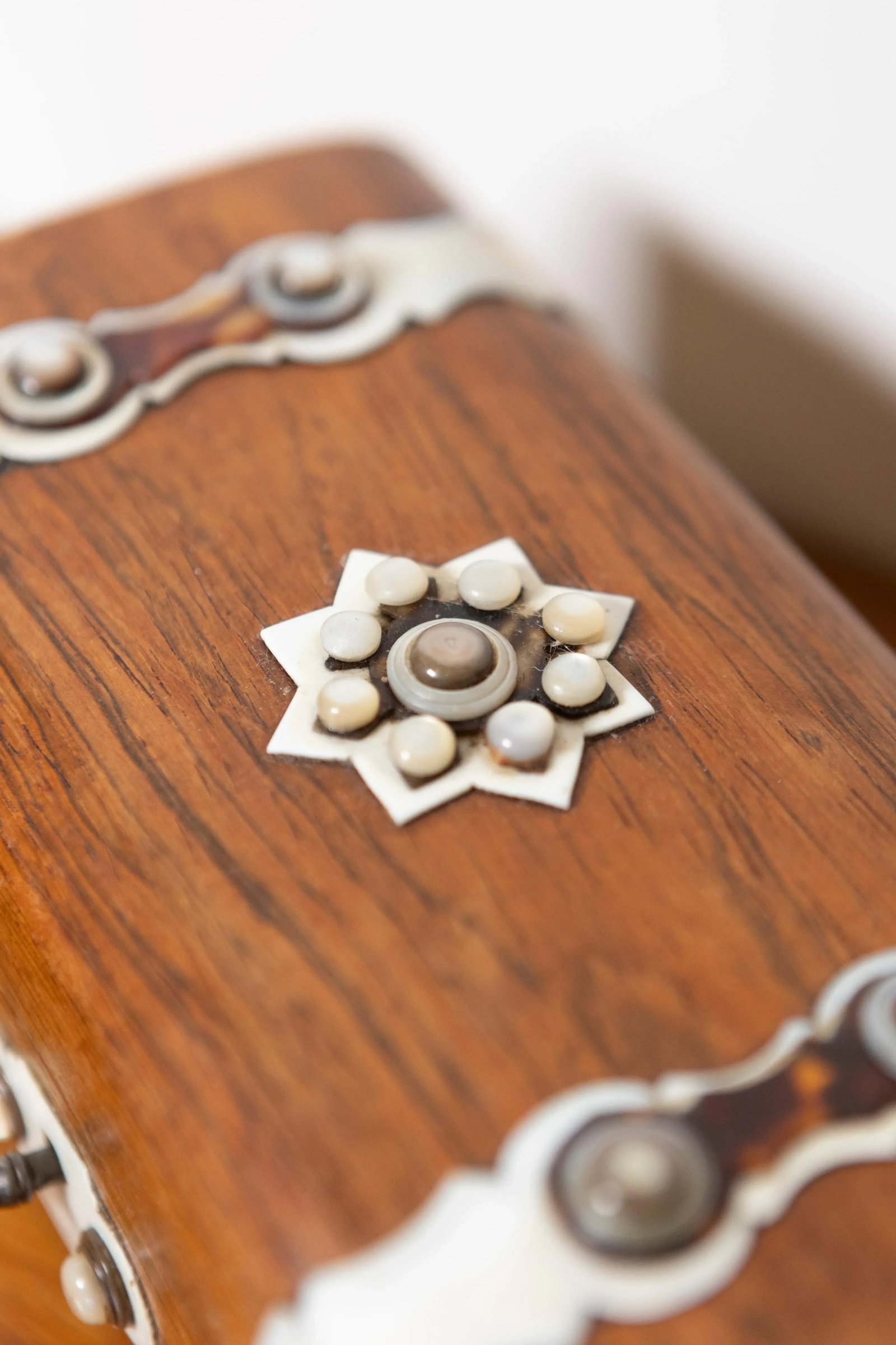 19th Century Danish Rosewood Tea Caddy with Bone Inlay, Circa 1860 - 8