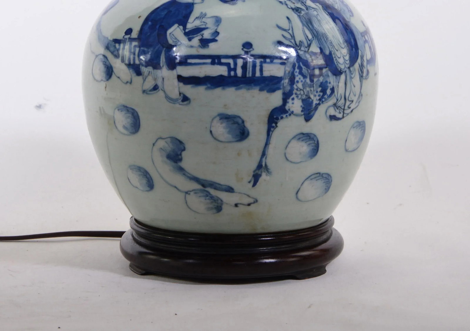 19th Century Chinese Blue and White Porcelain Vase Table Lamp - 6